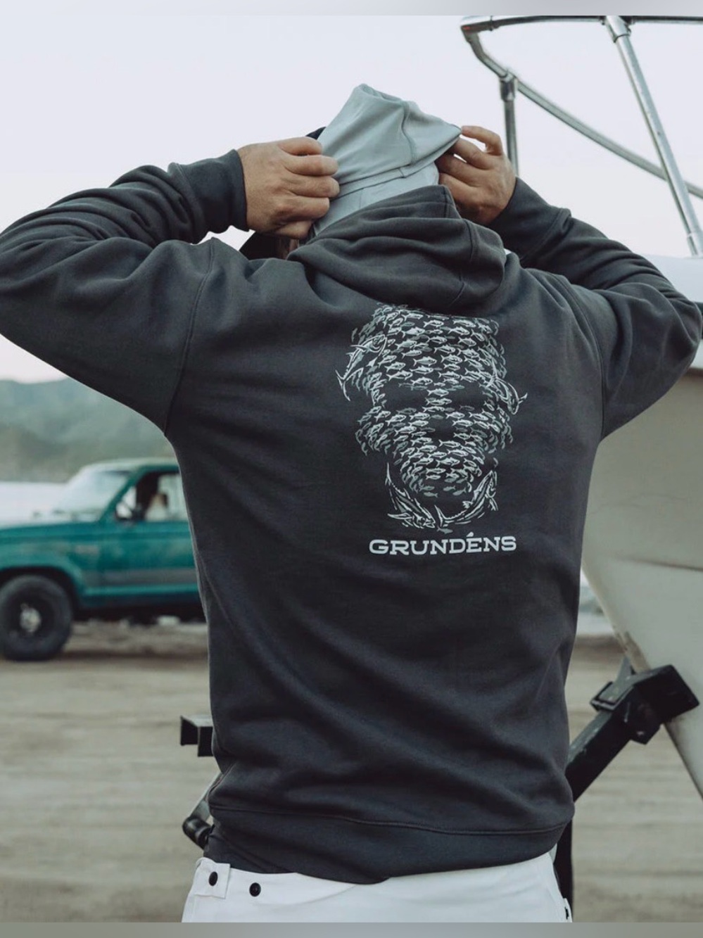 Grundens Bait Ball Skull Fleece Lined Fishing Hoodie Size S Outdoor Sporty